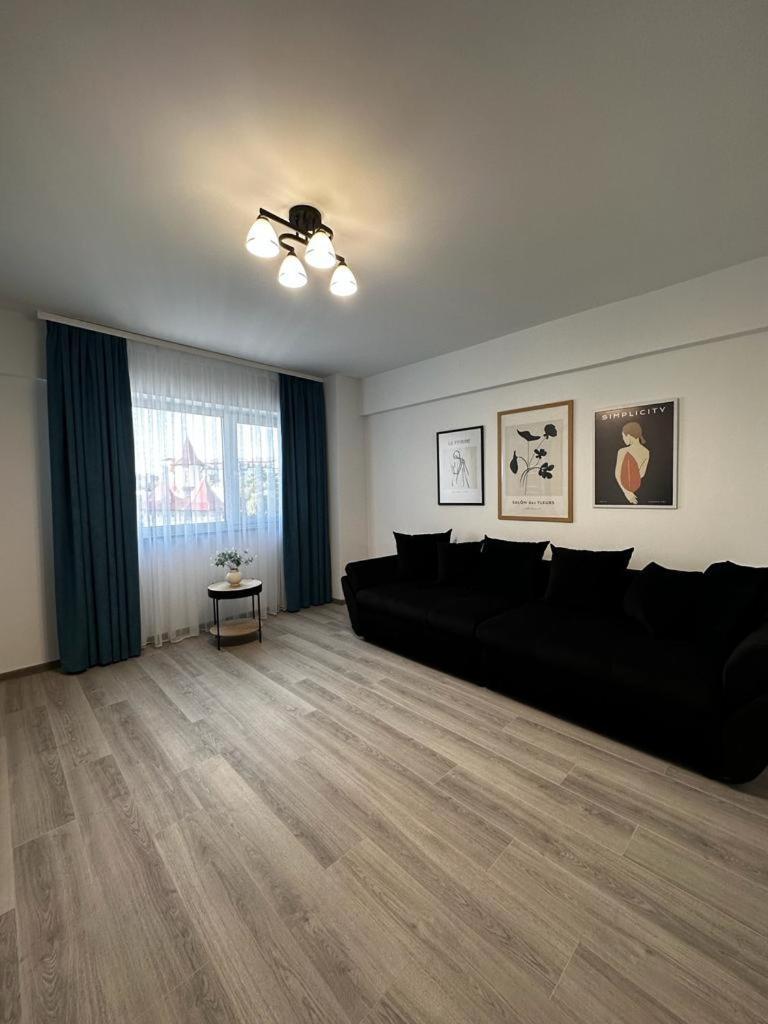 Cozy Studios In Suceava Eksteriør billede